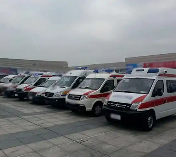 岫岩满族自治县服务车队展示