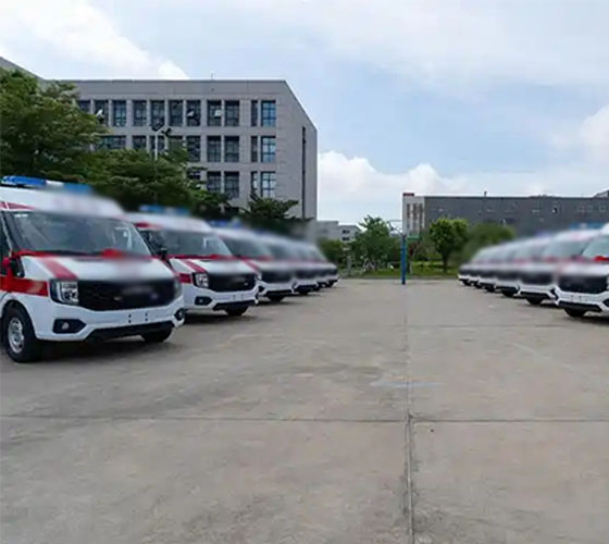 岫岩满族自治县服务车队展示