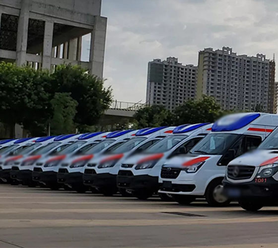 岫岩满族自治县服务车队展示